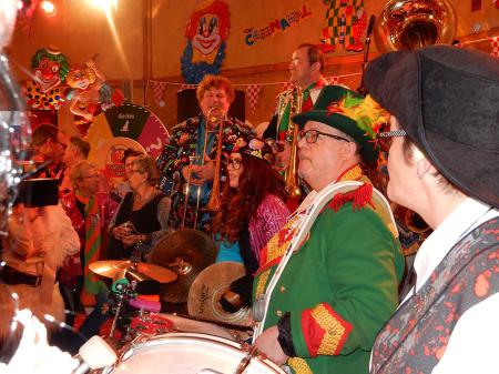 images/images/fotos/carnaval2017/16992178_1422891334416071_6133445462581512471_o.jpg