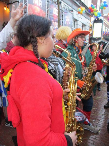 images/images/fotos/carnaval2018/27750386_1701041243274746_3043127000883430898_n.jpg