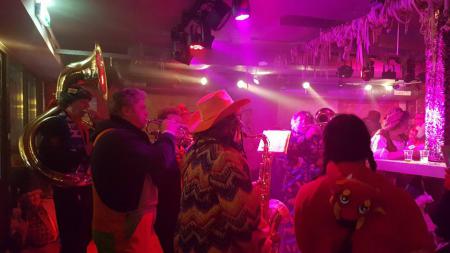 images/images/fotos/carnaval2018/27752190_1701040209941516_7265356567941242776_n.jpg