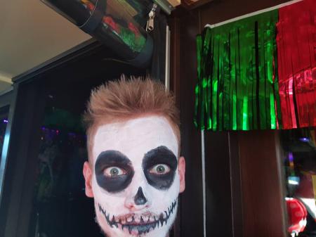 images/images/fotos/carnaval2018/28056010_1701036953275175_2674345503982234852_n.jpg