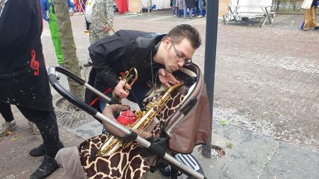 images/images/fotos/carnaval2019/20190305_162242.jpg