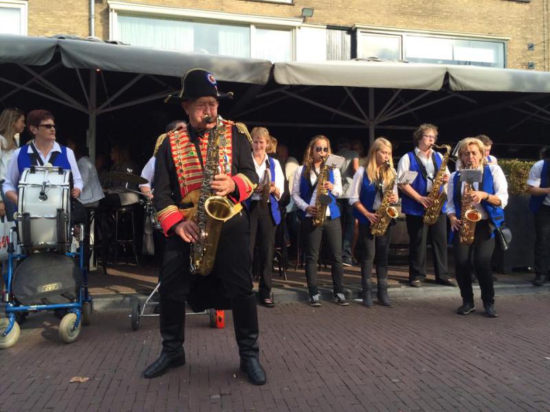 images/images/fotos/helmond2014/10620900_10154625975630582_1931251334_n.jpg