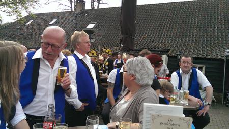 images/images/fotos/oirschotse-bloasmiddag2014/2014-03-30 16.08.05.jpg
