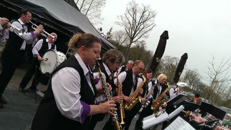 images/images/fotos/oirschotse-bloasmiddag2014/2014-03-30 16.08.14.jpg