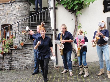 images/images/fotos/wijnfeesten2012/DSC01826.jpg