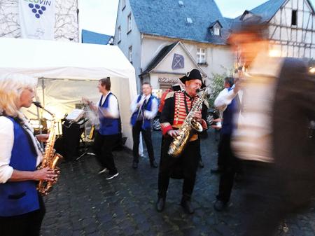 images/images/fotos/wijnfeesten2012/DSC01859.jpg