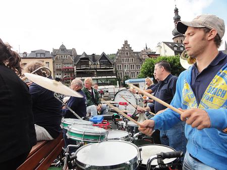 images/images/fotos/wijnfeesten2012/DSC01911.jpg