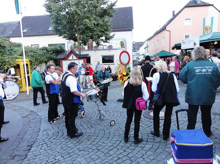 images/images/fotos/wijnfeesten2012/DSC01916.jpg