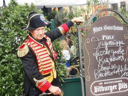 images/images/fotos/wijnfeesten2013/1173639_585294984849383_253814560_n.jpg