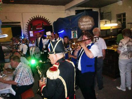 images/images/fotos/wijnfeesten2013/1173736_585295384849343_1792563009_n.jpg
