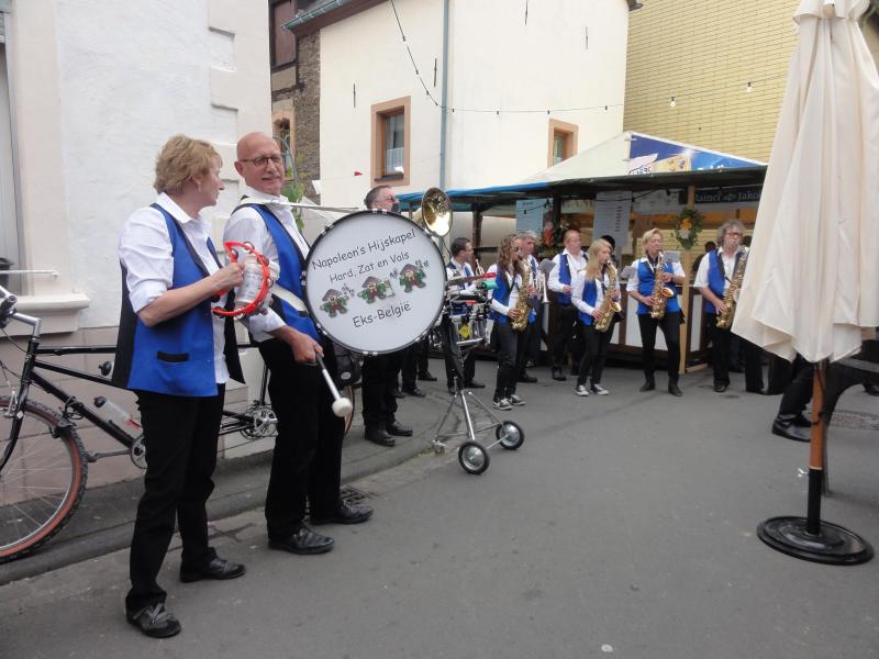 images/images/fotos/wijnfeesten2014/10007336_891127894248832_7723435565120650782_o.jpg