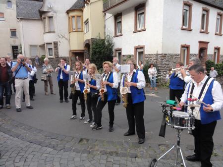images/images/fotos/wijnfeesten2014/10498683_891126364248985_2488440144913399192_o.jpg