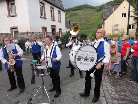 images/images/fotos/wijnfeesten2014/10517375_891126220915666_7697801079183496523_o.jpg