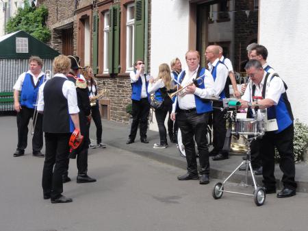 images/images/fotos/wijnfeesten2014/10562689_891128124248809_7201415027140207191_o.jpg