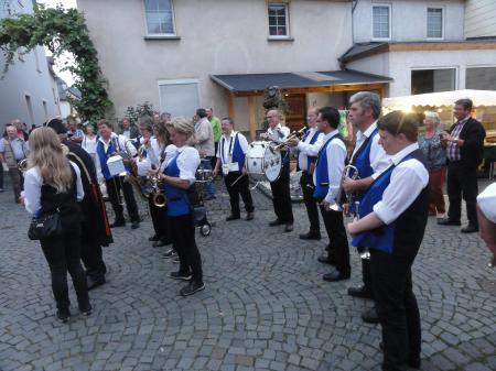 images/images/fotos/wijnfeesten2014/10604620_891128474248774_7198590645991972523_o.jpg