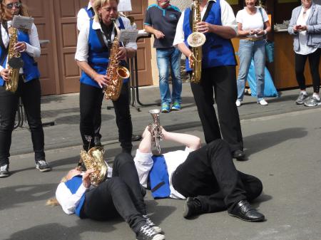 images/images/fotos/wijnfeesten2014/10633213_891127627582192_6092470347191458145_o.jpg