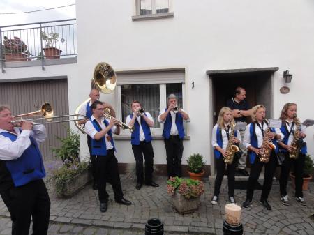 images/images/fotos/wijnfeesten2014/10668906_891126417582313_8764677747217939838_o.jpg