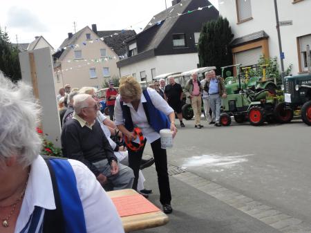 images/images/fotos/wijnfeesten2014/1921205_891127714248850_1692224208734894215_o.jpg